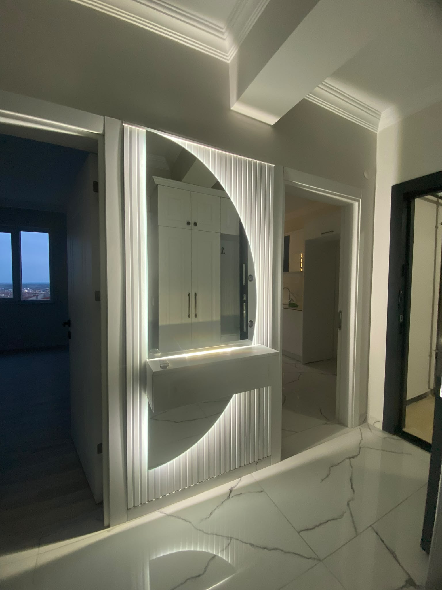 Tema 2 Edirne Sitesi Hol duvar kağıdı uygulaması (Hol & Koridor)